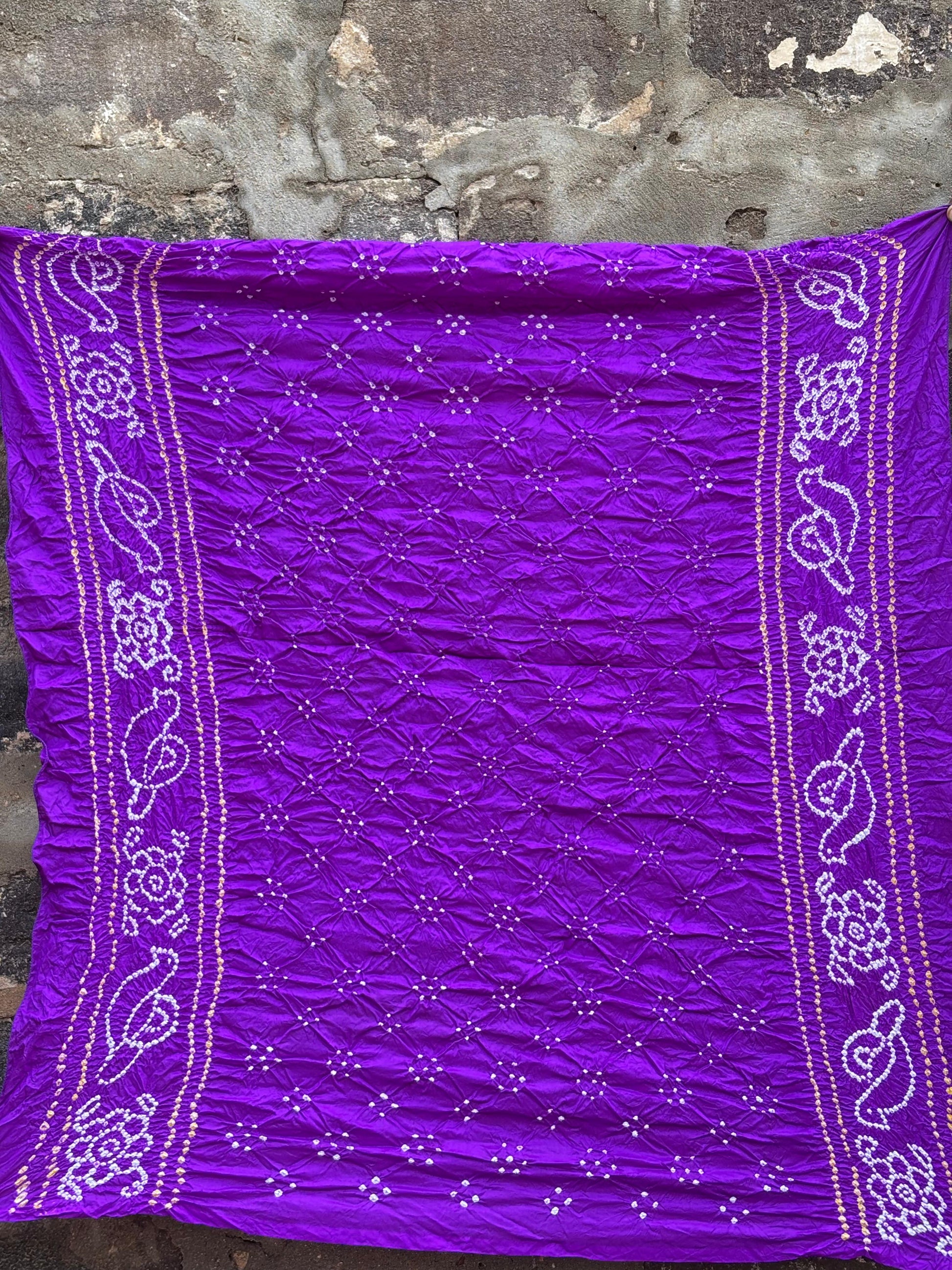 Bandhani Scarf