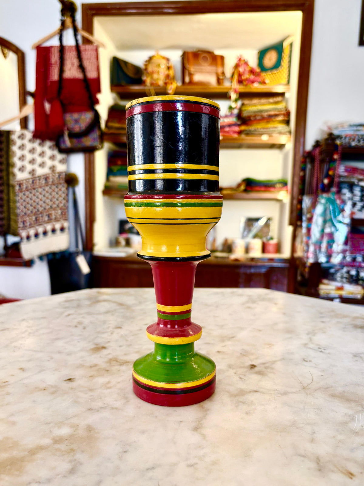 LACQER SHOWPIECE